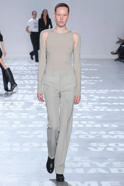Look 36